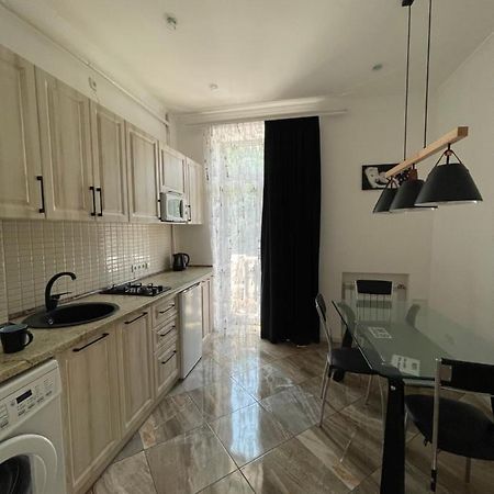 Vip Apartment Karl Marks Avenue Kryvyj Rih Esterno foto