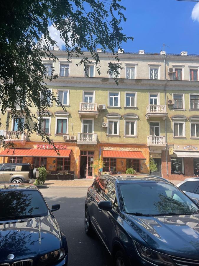Vip Apartment Karl Marks Avenue Kryvyj Rih Esterno foto